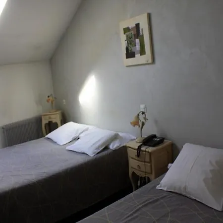 Hotel Logis Tante Yvonne Quincieux